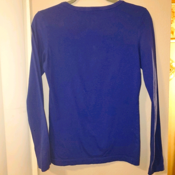 Nike Women's Slim Fit Deep V-Neck Long Sleeve Tee - Bluish Purple 105 - Picture 3 of 5